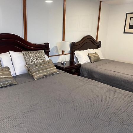 Hospedaje En Quito Norte, Apartamento & Suite Independientes Eksteriør bilde