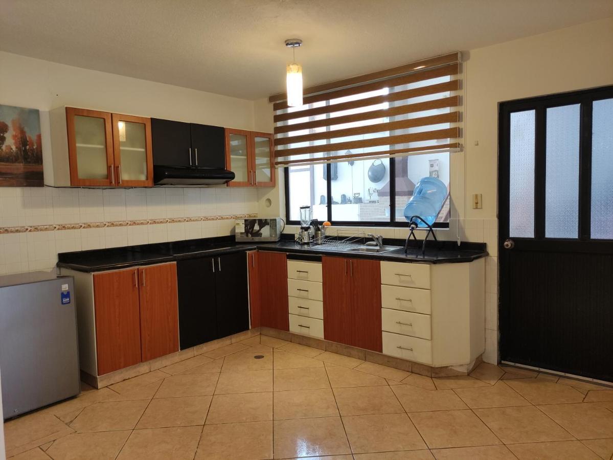 Hospedaje En Quito Norte, Apartamento & Suite Independientes Eksteriør bilde