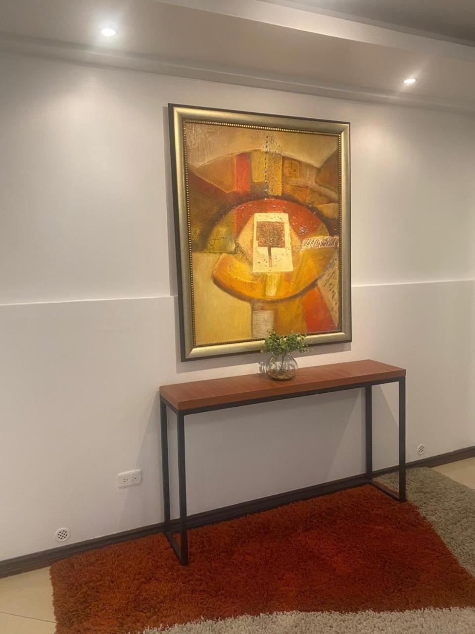 Hospedaje En Quito Norte, Apartamento & Suite Independientes Eksteriør bilde