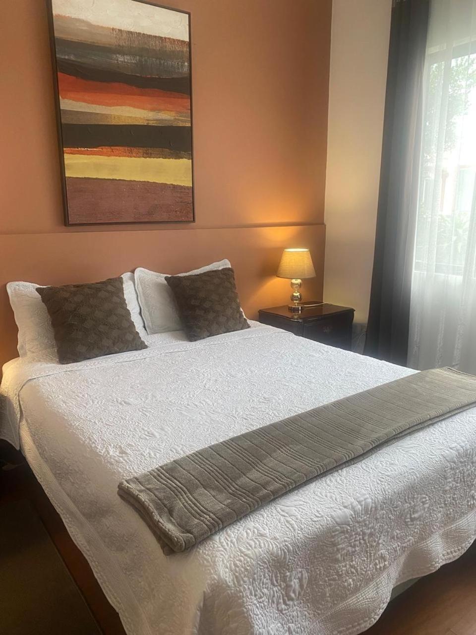 Hospedaje En Quito Norte, Apartamento & Suite Independientes Eksteriør bilde