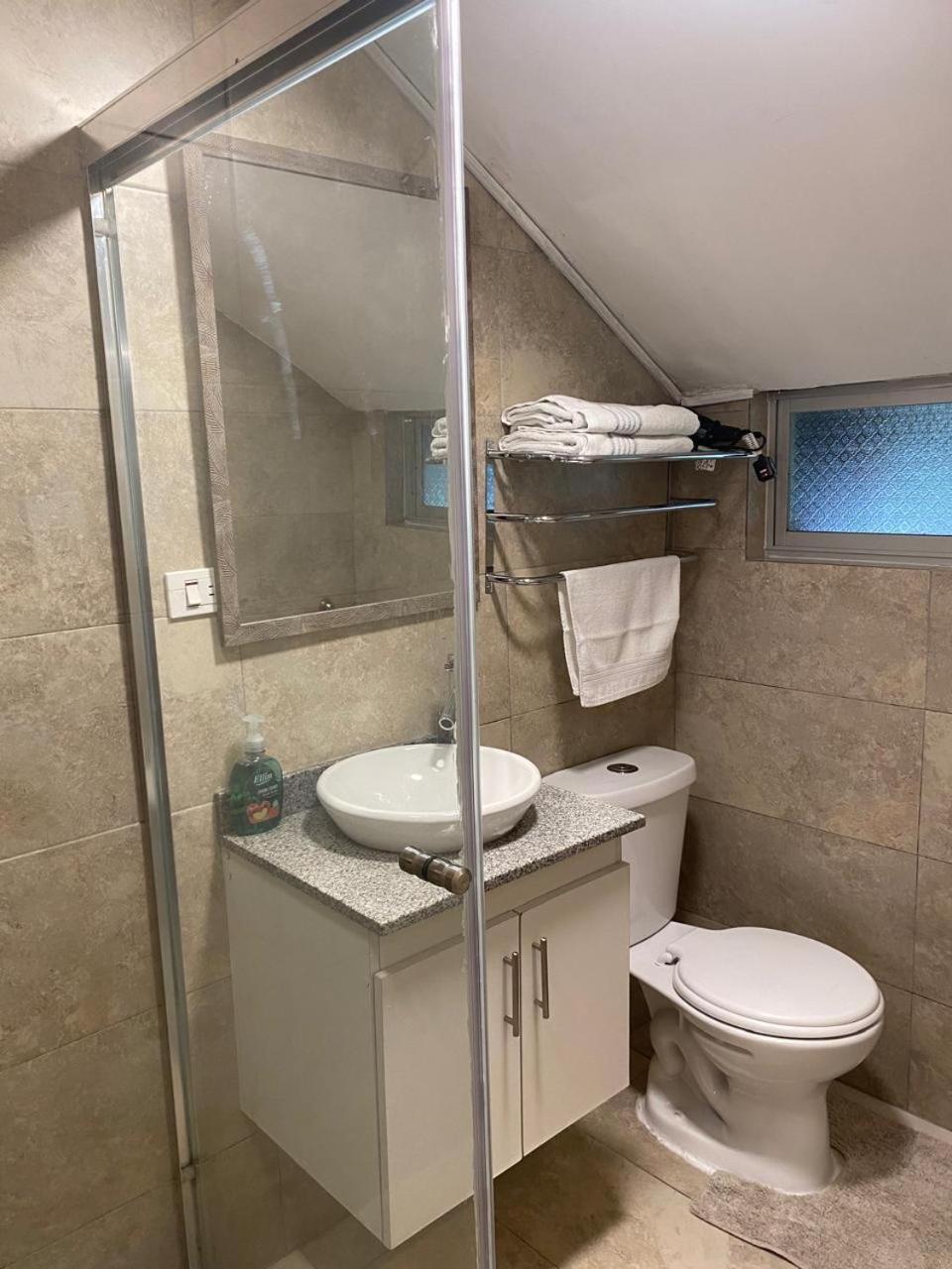 Hospedaje En Quito Norte, Apartamento & Suite Independientes Eksteriør bilde